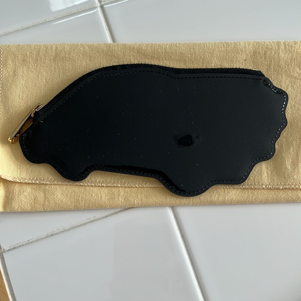 Louis Vuitton Ltd. Ed. Stickers coin purse - Picture 3 of 13